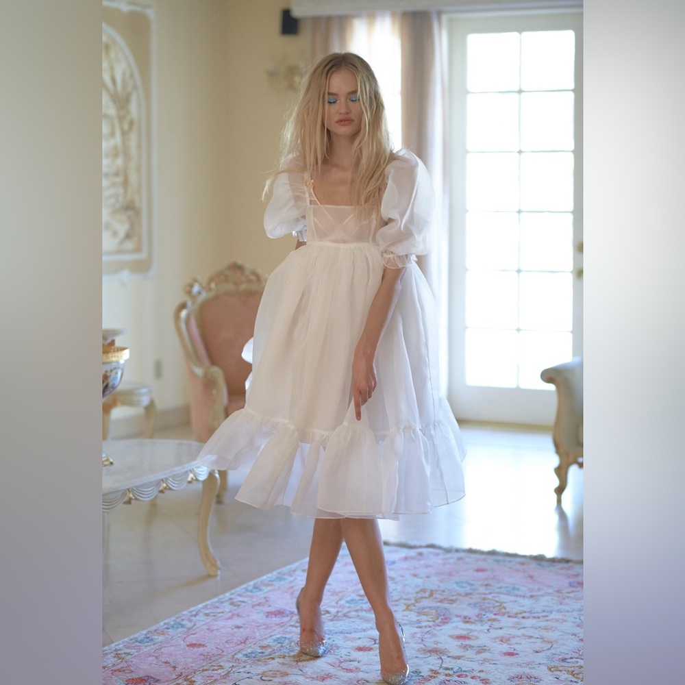 Ivory French Puff